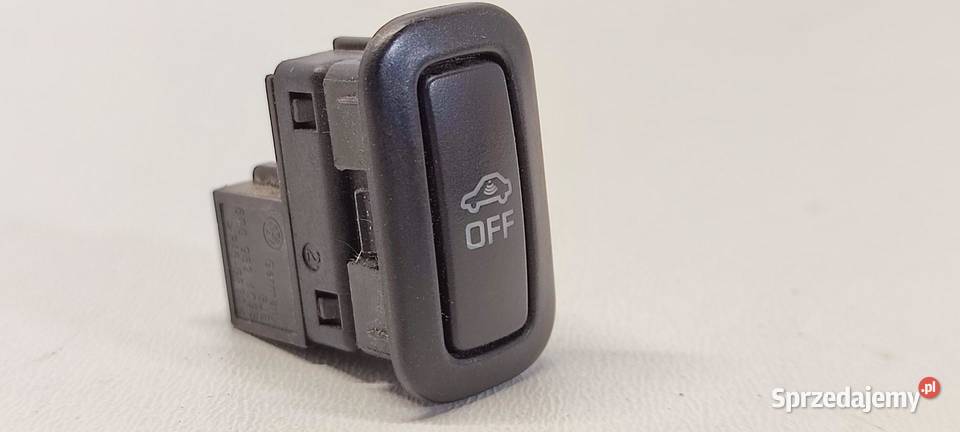 SKODA OCTAVIA II SCOUT PRZEŁĄCZNIK ALARMU