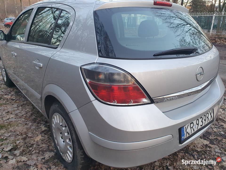 OPEL ASTRA 16 EcoTec 2011 150 Krajowy Stan Opel Katowice