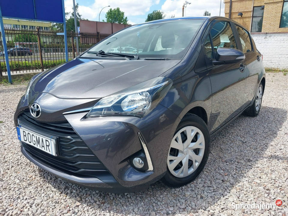 Toyota Yaris 1500 benz SALON Kamera Tempomat III gniazdo USB Warszawa