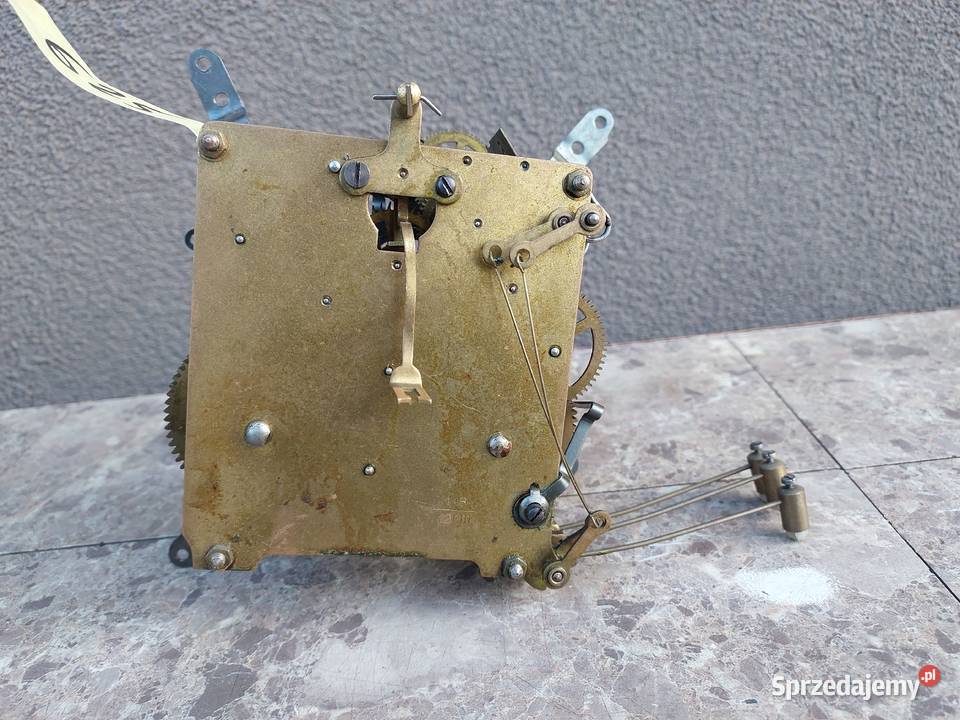 625 Mechanizm starego zegara bufetowego Tczew