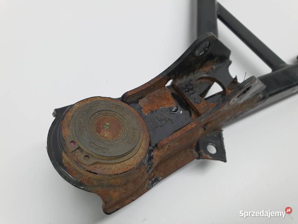 Wahacz Przedni Prawy Gorny Sworzen Yamaha Łódź