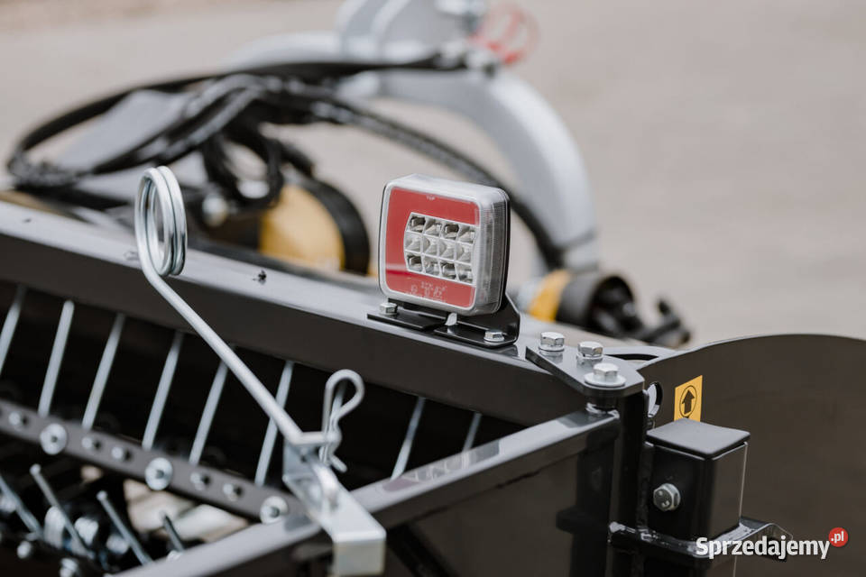 PRZETRZĄSARKO ZGRABIARKA BOCIAN 275 łódzkie Sieradz