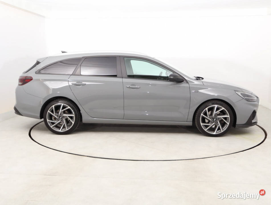 Hyundai i30 15 TGDI MHEV czujnik zmierzchu