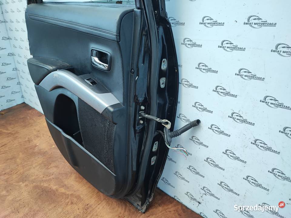 OUTLANDER LIFT II 11r drzwi lewe tył osobowe Kielce