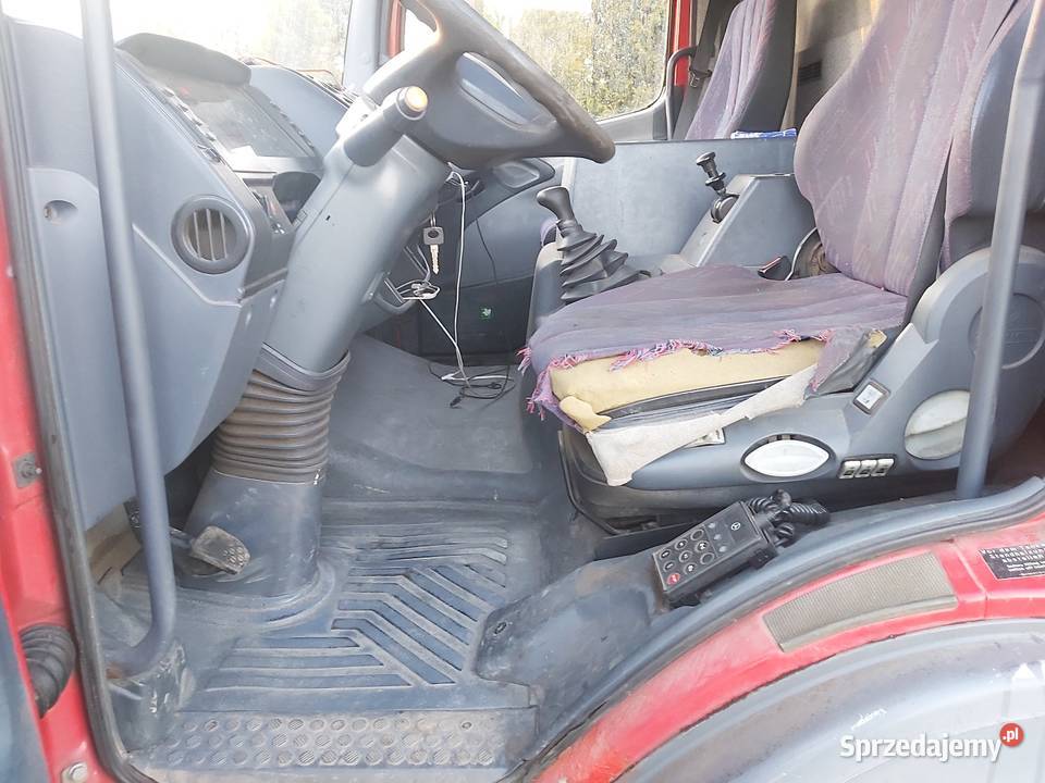 Mercedes Atego 918 prod 2003 czerwony