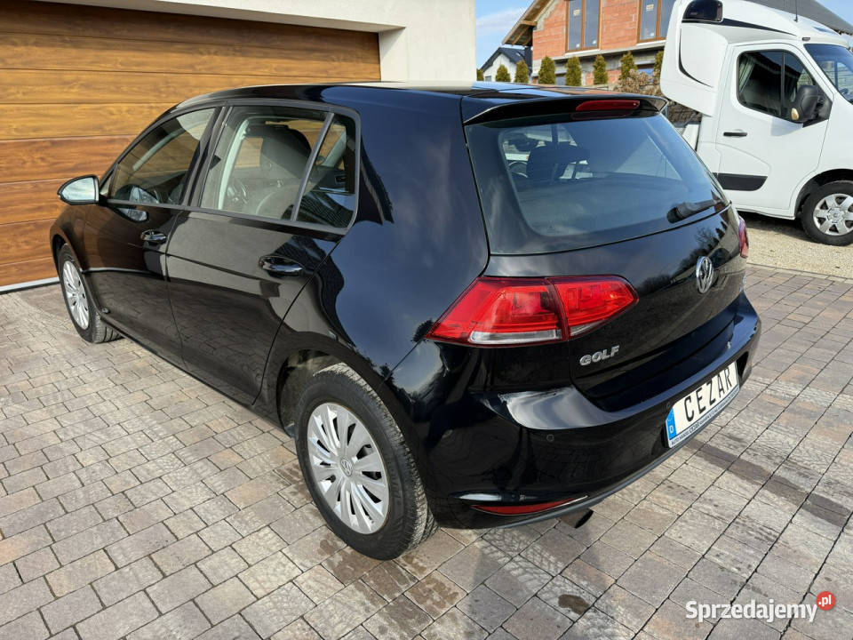 Volkswagen Golf VII 13r benzyna 5 drzwi Konradów sprzedam