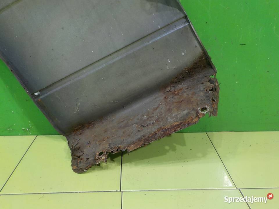 BMW 3 E36 19 B 1997r COUPE 2D blotnik prawy Suków