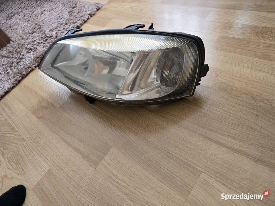 Lampa przód opel Astra II małopolskie Wolbrom