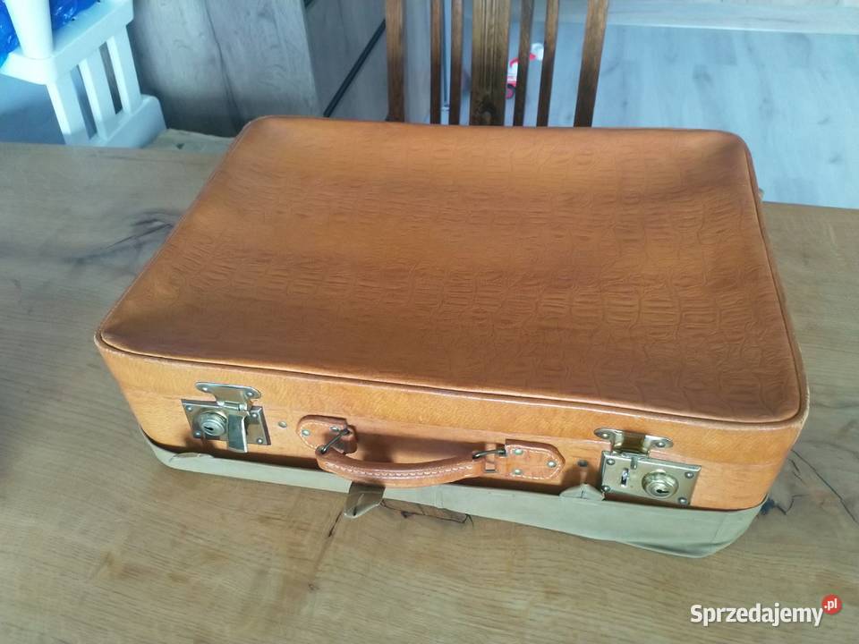 Skórzana walizka z brezentowym pokrowcem pomorskie Gdańsk
