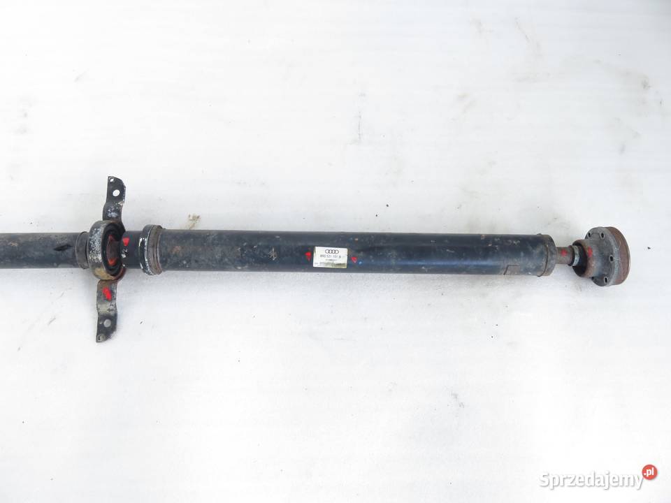 WAŁ NAPĘDOWY AUDI Q5 30 TDI 8R0521101B