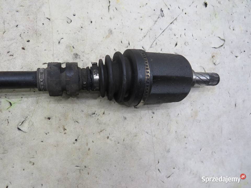 PÓŁOŚ LEWA QASHQAI J10 15 DCI 39101JD52B osobowe