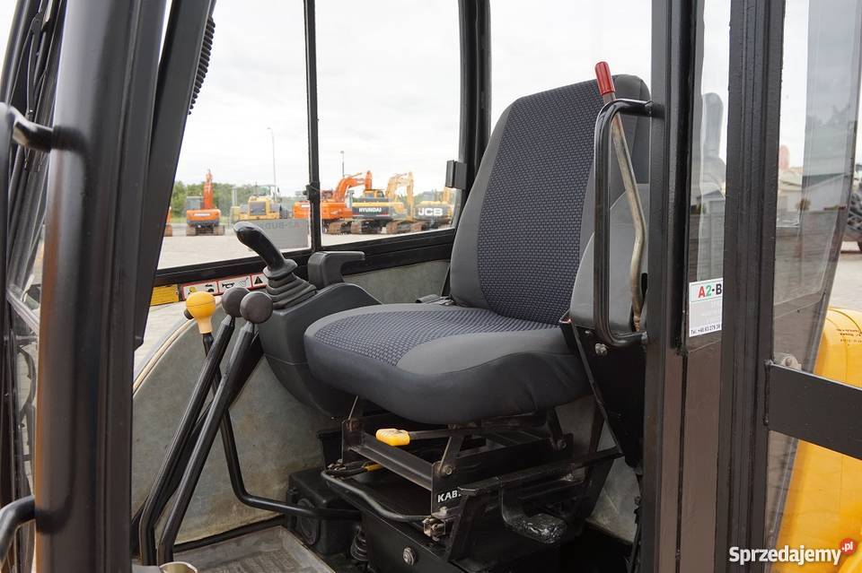 JCB 802