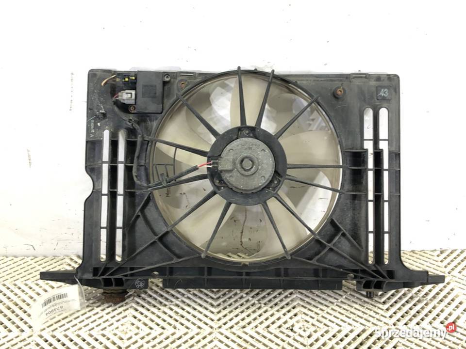 WENTYLATOR CHŁODNICY TOYOTA AURIS I 16 124 0612 osobowe Części samochodowe