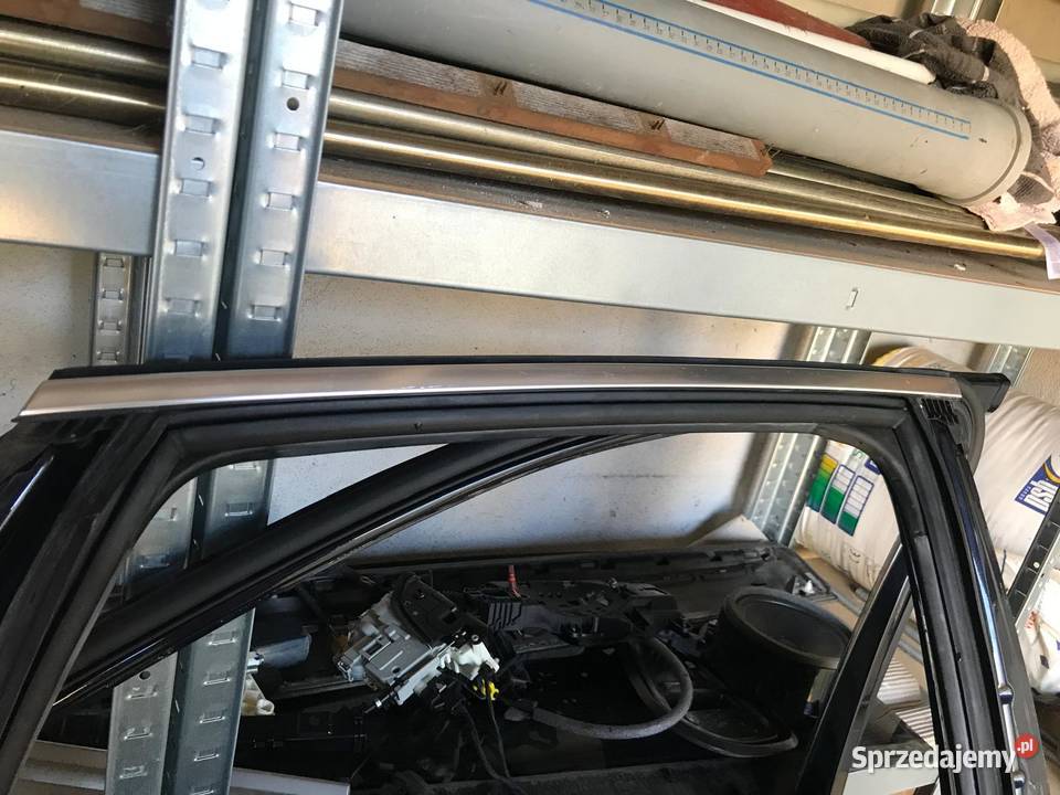 Uszczelka szyby drzwi prawy tył audi q5 80A FY Kolno