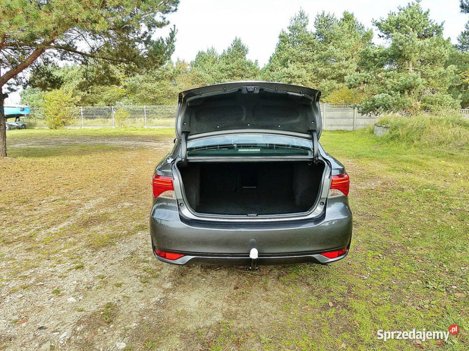 Toyota Avensis 18 VVTI garażowany Piła
