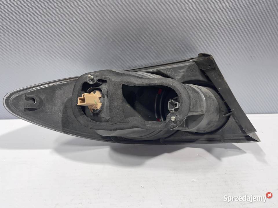 MAZDA 6 PRAWA LAMPA TYŁ HB Ostroróg