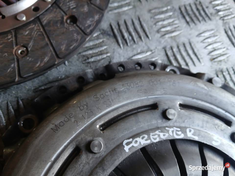 Sprzęgło dwumasowe tarcza docisk Subaru Forester Radłów