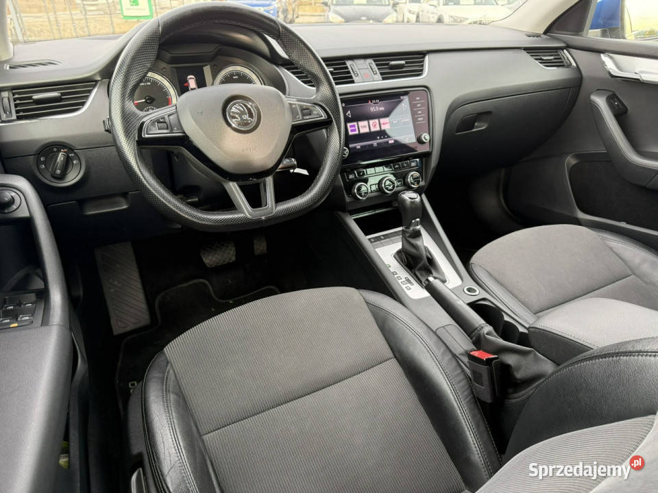 koda Octavia 16TDi 115 2018r DSG Ambition Wrocław