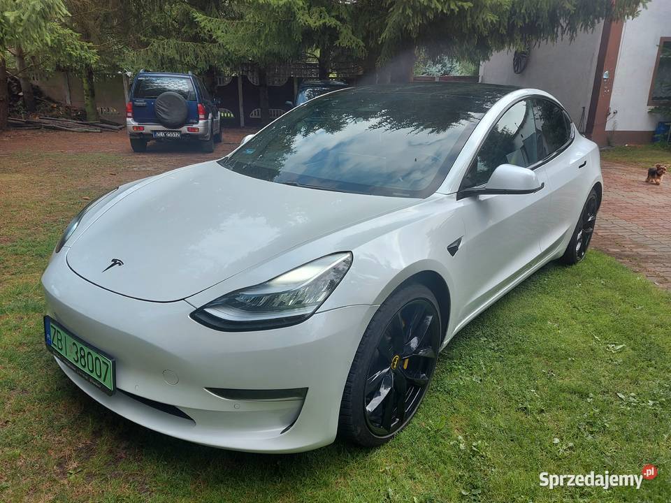 tesla performance 4x4 zamiana