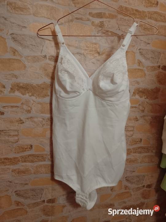 38M Triumph Ekskluzywne biały body modelujące z Body i gorsety Moda i Styl małopolskie sprzedam