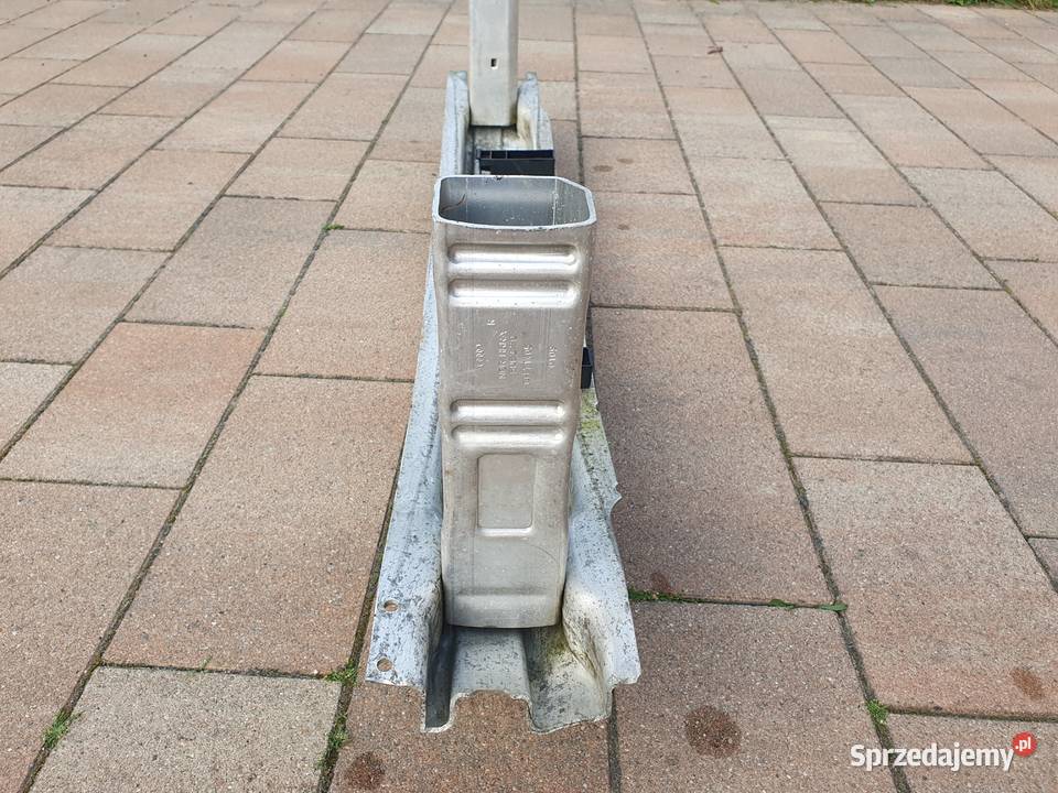 Audi a4 b6b7 Belka wzmocnienie zderzaka tył Łask