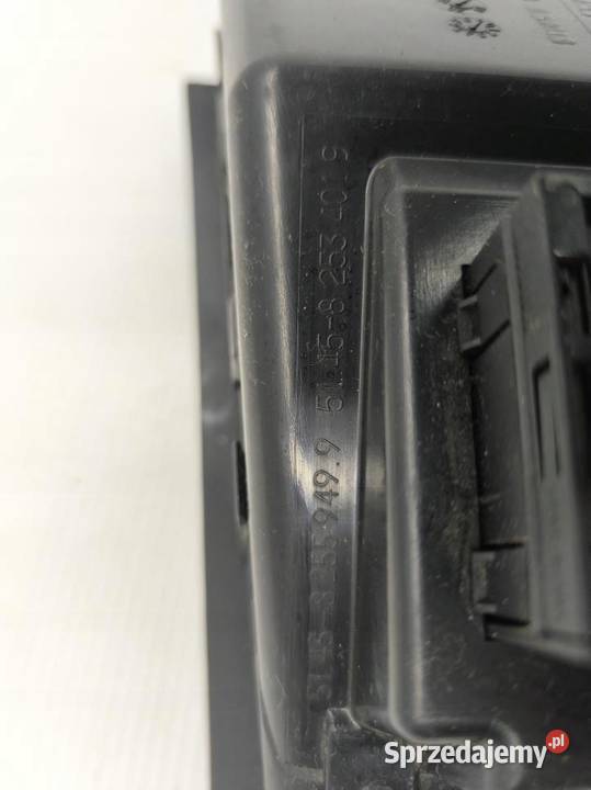 SCHOWEK KIEROWCY DOLNY BMW E39 25B 8161487