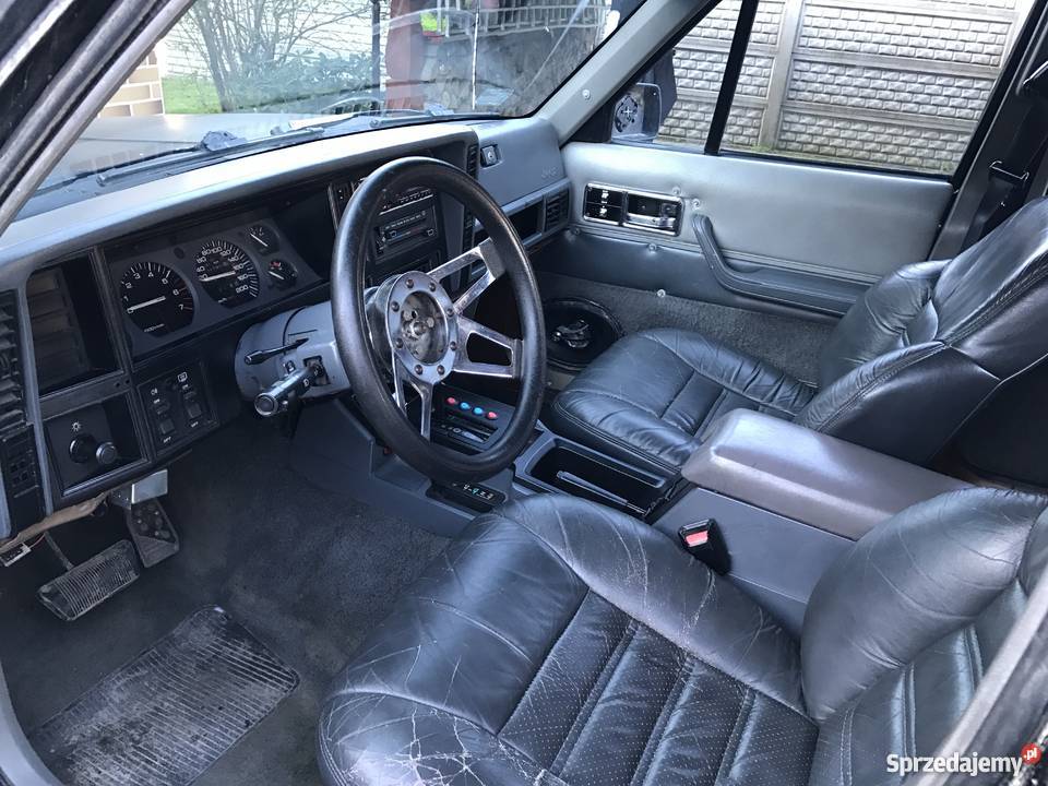 Jeep Cherokee XJ 40 LPG Terenówka 4x4 Lift MT Motoryzacja Człuchów