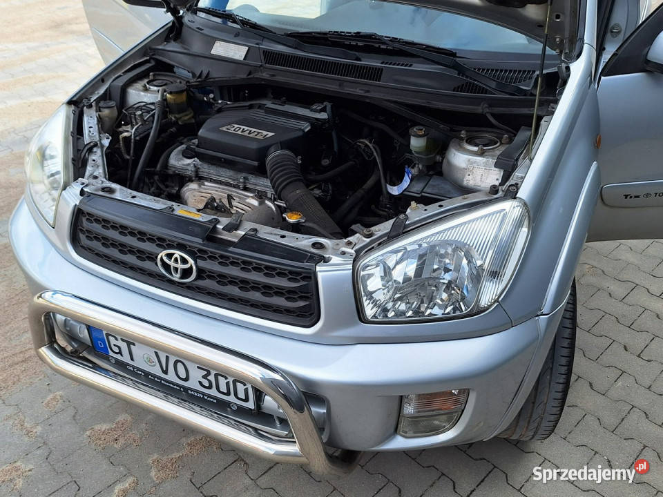 Toyota RAV4 4X4 benzyna 20VVTi z Niemiec stan II Olsztyn sprzedam