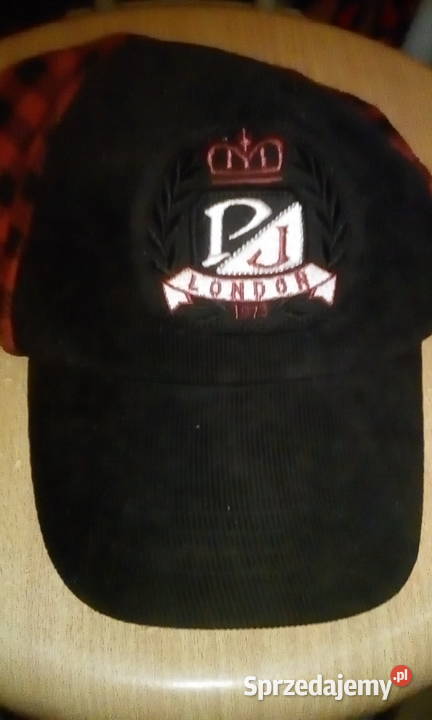 Designerska czapka z daszkiem vinted firmy Papa Zebrzydowa