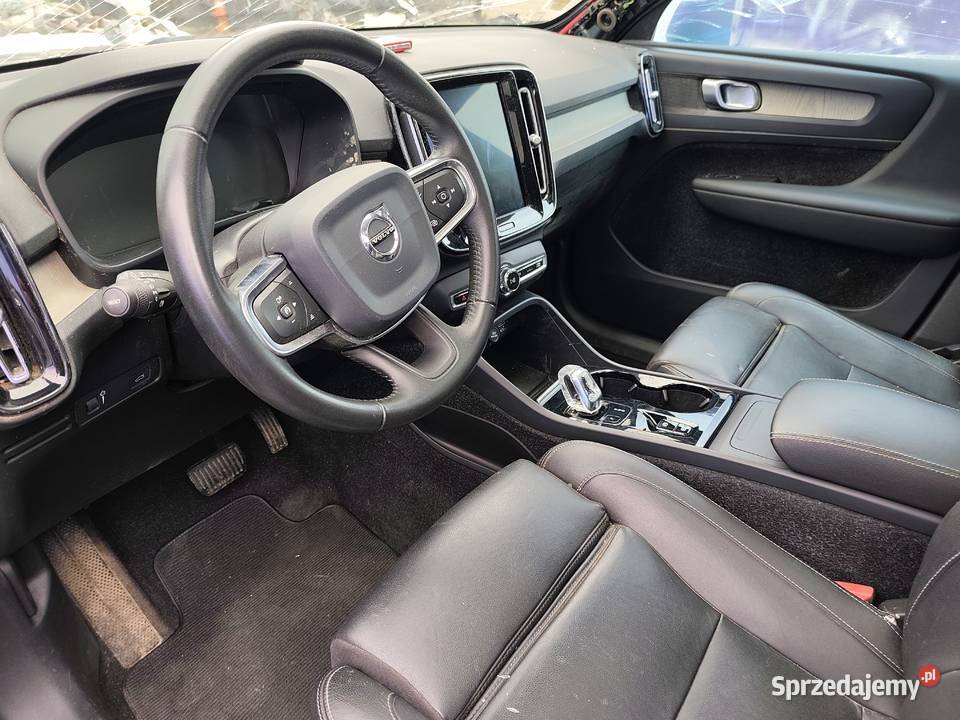 Volvo XC 40 Kostarowce sprzedam
