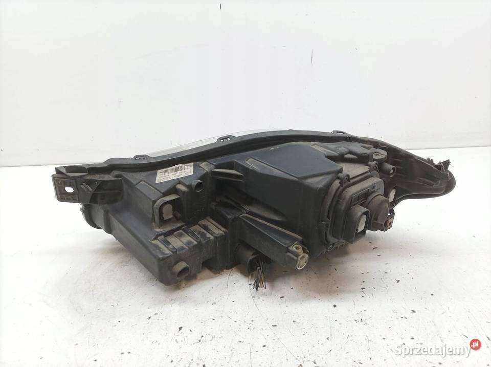 LAMPA PRZÓD PRAWA XENON PRZED LIFT EUROPA Jaguar Lampy przednie