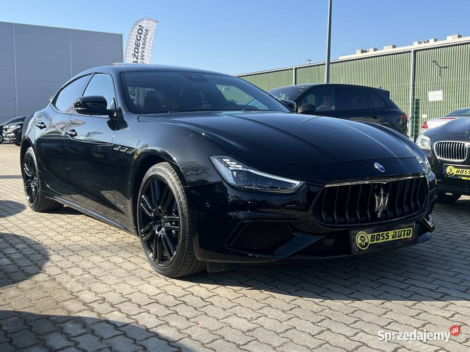 Maserati Ghibli GrandSport 2018 podgrzewane fotele Warszawa
