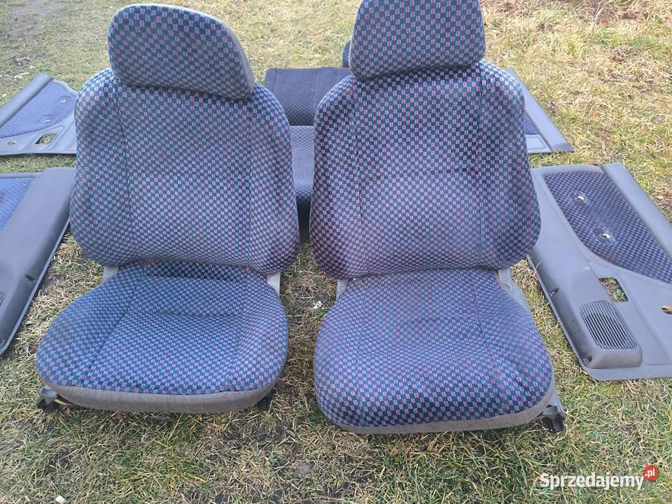 Polonez Caro Atu Kombi plus fotele kanapa boczki
