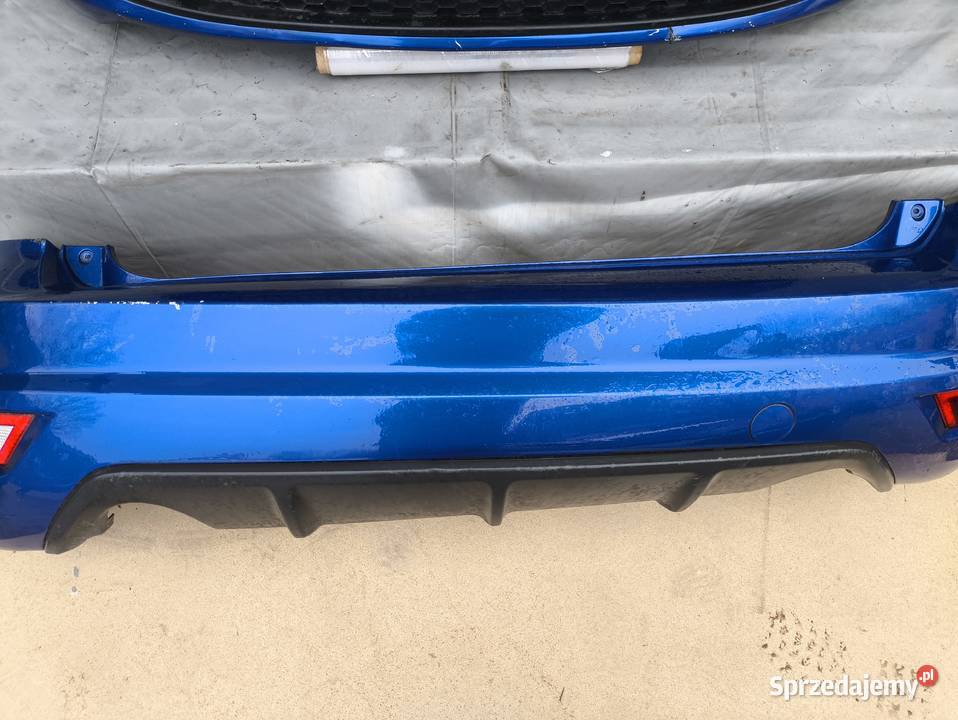 FORD FOCUS MK2 LIFT ST LINE 0711r ZDERZAK Radom