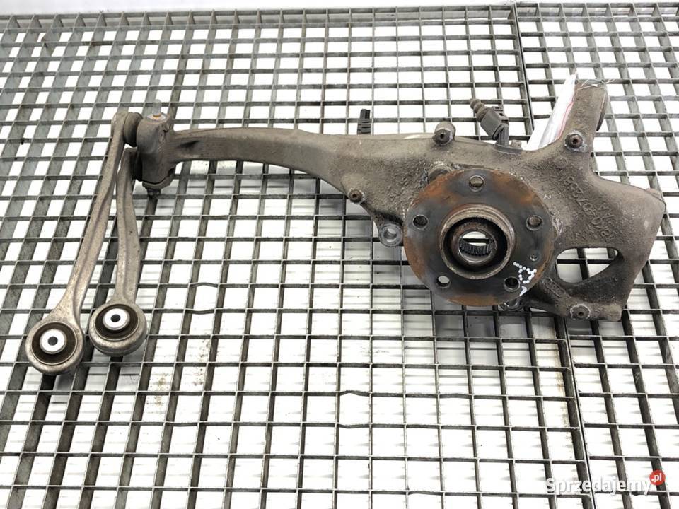 ZWROTNICA PRAWY PRZÓD AUDI A6 C7 30 204