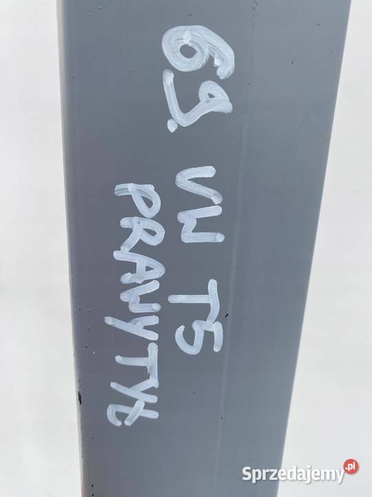 VW T5 LISTWA DRZWI PRAWY TYŁ 7H5853074 sprzedam