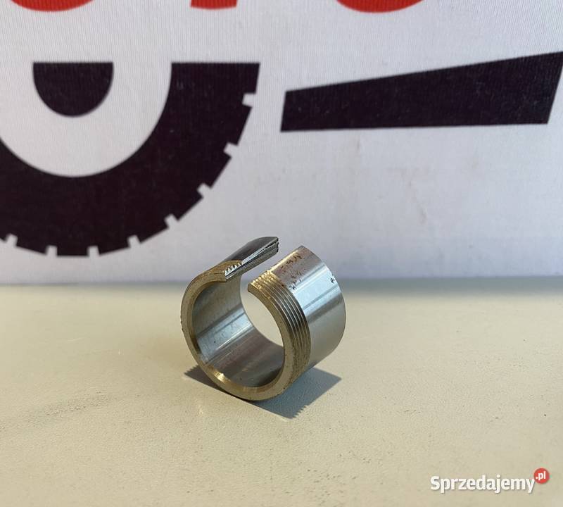 Tulejka blokady widełek żółwzając Massey Części i osprzęt rolniczy Białystok