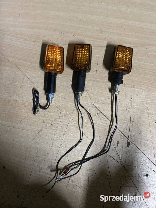 Yamaha FZ 750 Kierunkwoskazy Prawy Lewy przód Poznań