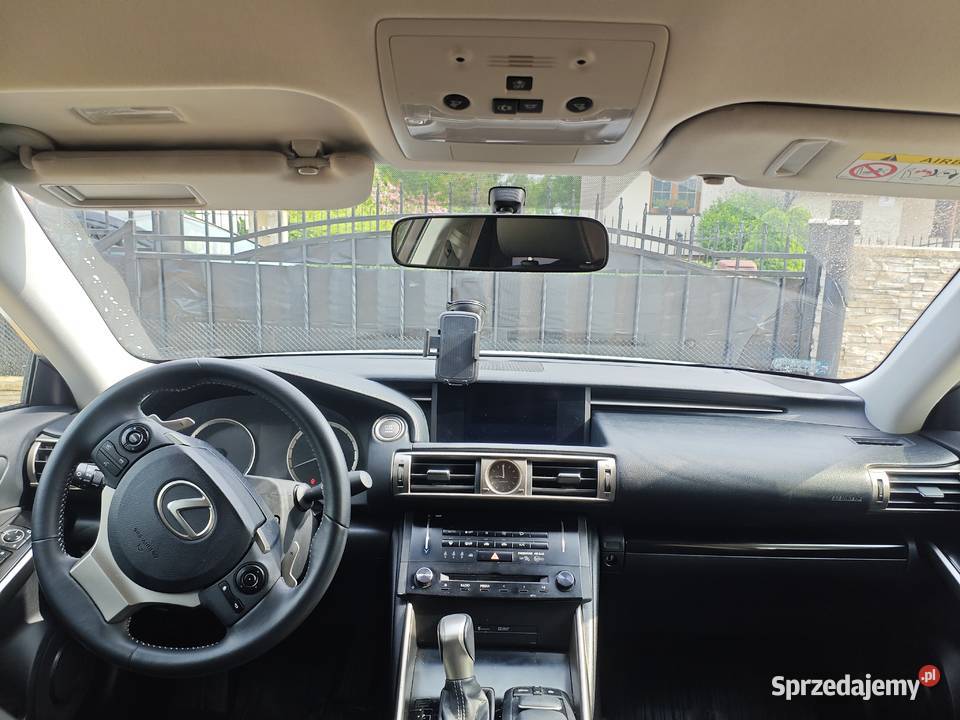 Lexus is 250 serwis ASO