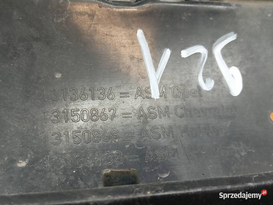 ATRAPA GRILL 13136136 Opel Zafira II 2005