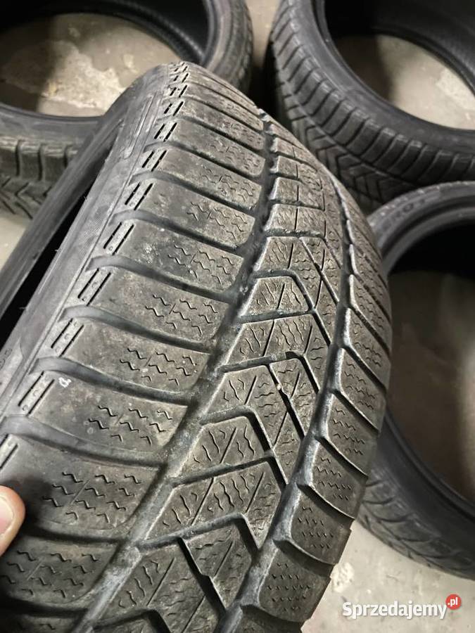 Opony Pirelli 22540r18 Jasło sprzedam