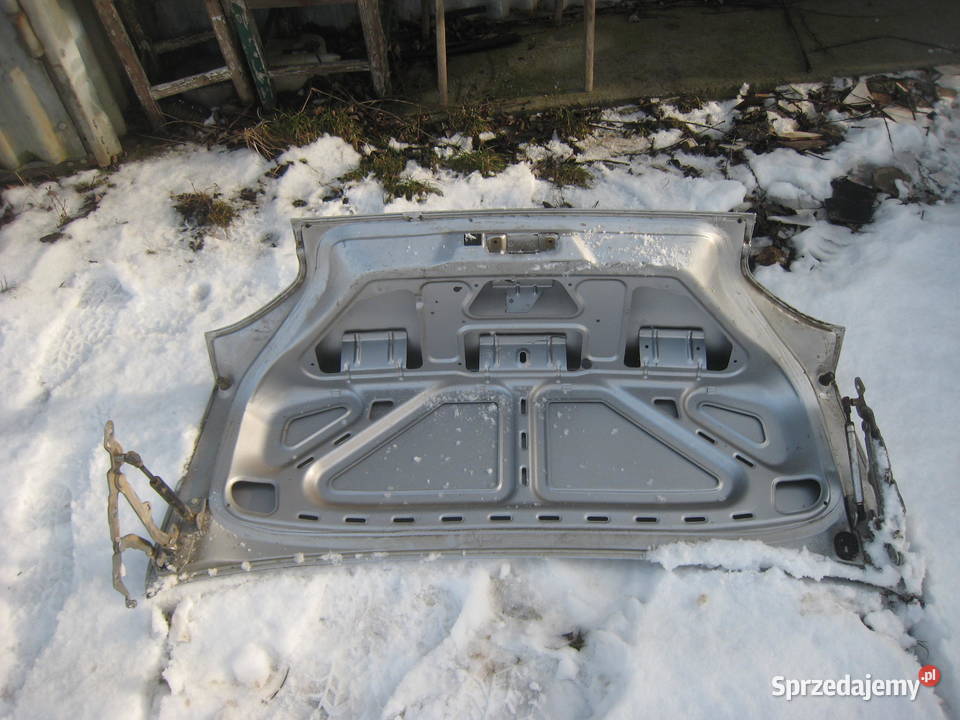 Klapa tylna tył Peugeot 306 sedan 4 drzwi Kraków