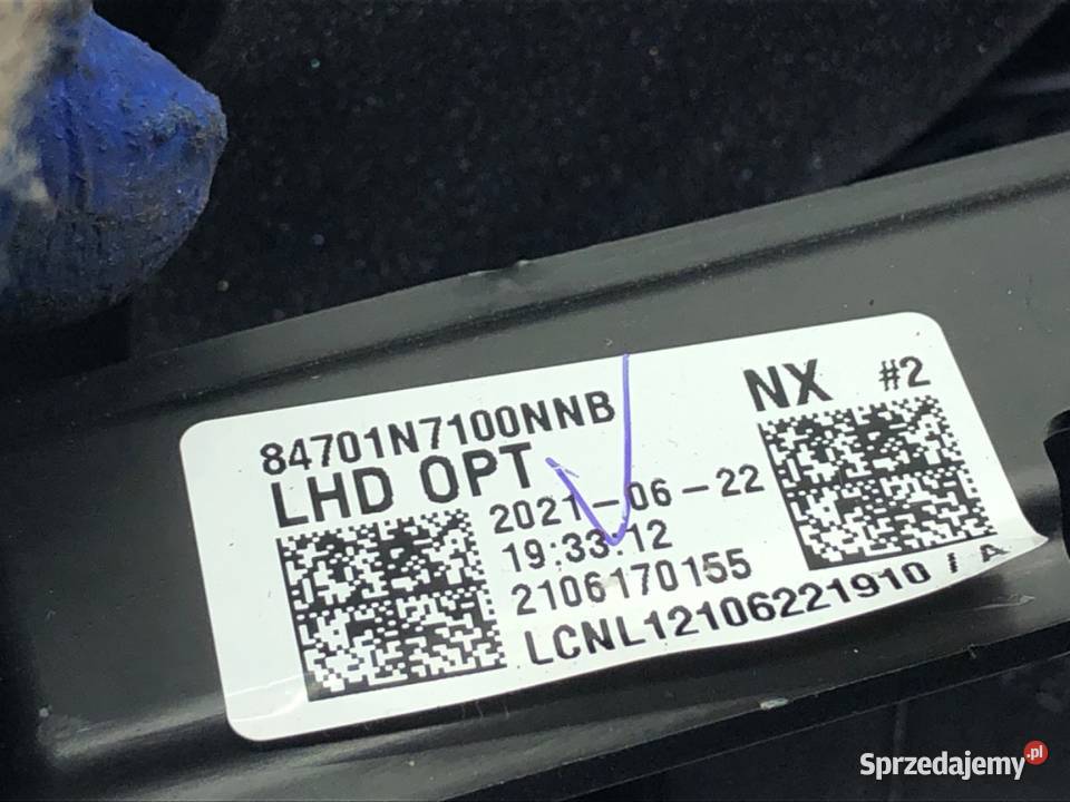 KOKPIT HYUNDAI TUCSON SUV KONSOLA DESKA