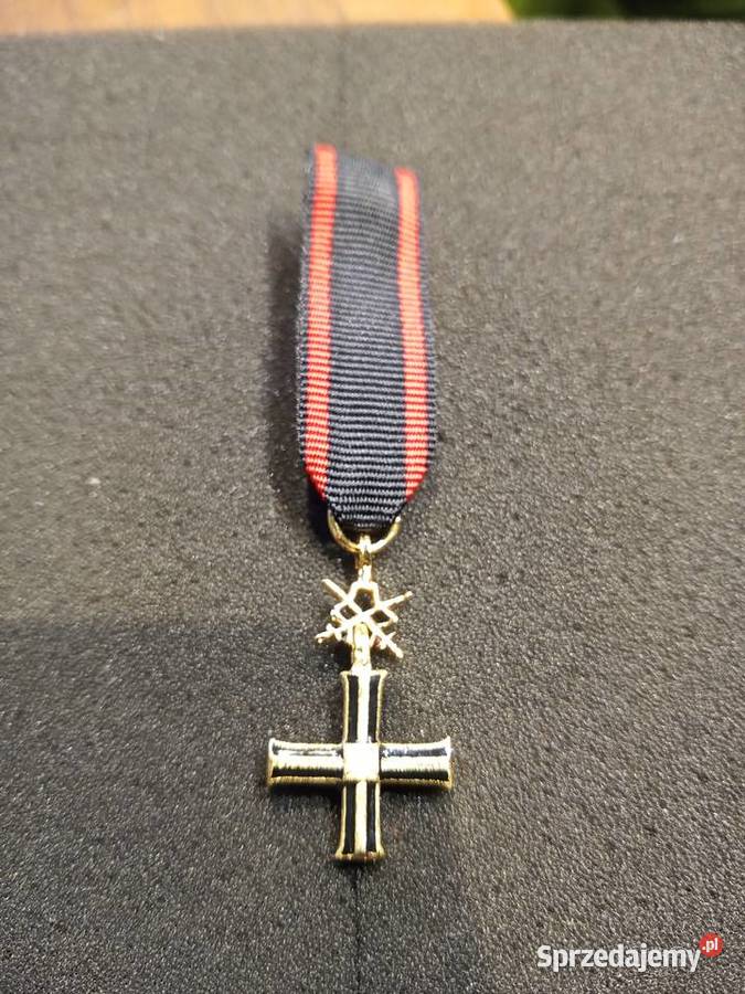 Krzyż Niepodległości z mieczami miniaturka