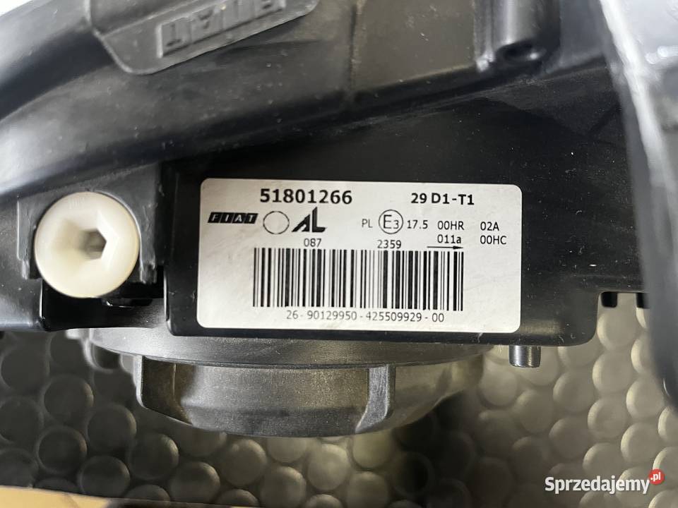 Reflektor lewy Fiat Croma 51801266 osobowe Zgorzelec