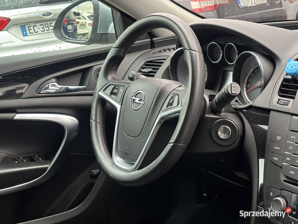 Opel Insignia 2009r Paniówki sprzedam