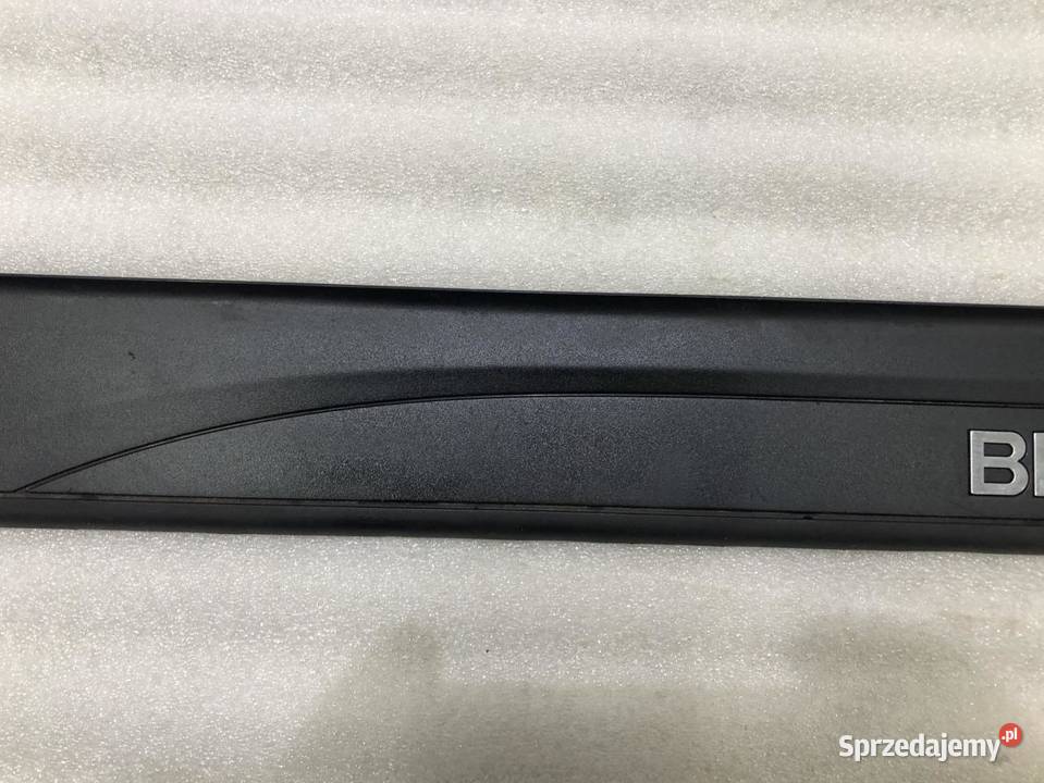 LISTWA NAKŁADKA PROGU PRAWA BMW SERIA 3 E90 E91 osobowe Progi
