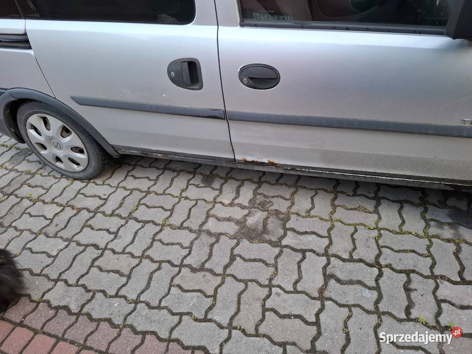 Opel combo 2004r 16 lpg remoncie silnika Kielce