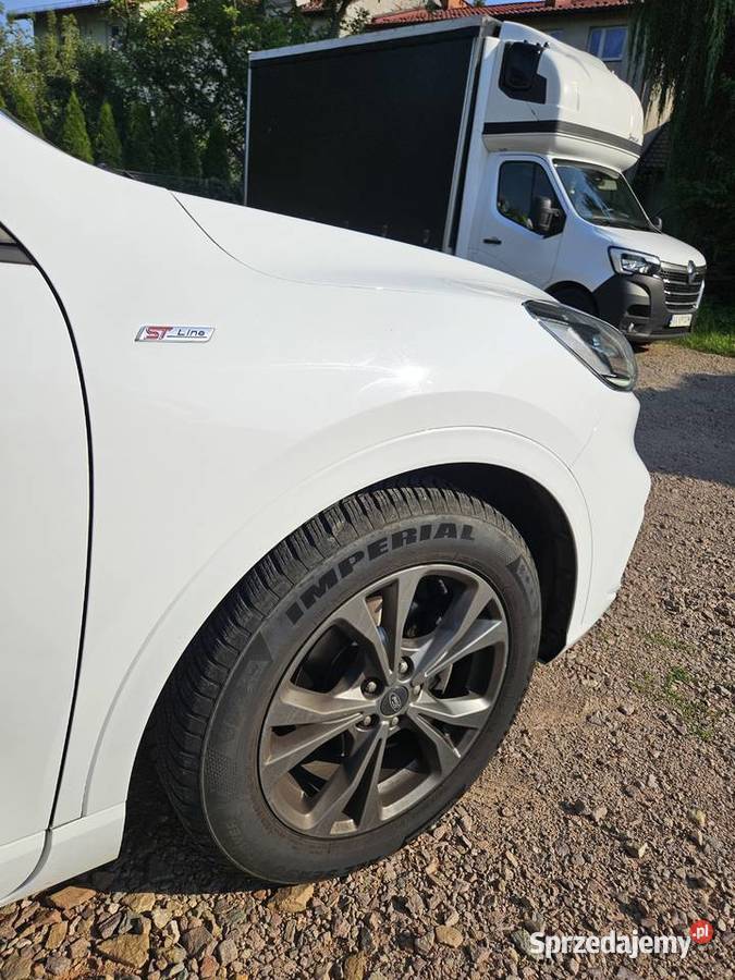 Ford Kuga III ST 15 120 AT Biały SUV 2021 158k