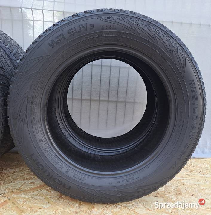 Opony Zimowe Nokian Wr Suv 3 103H 22560 R17 Mielęcin